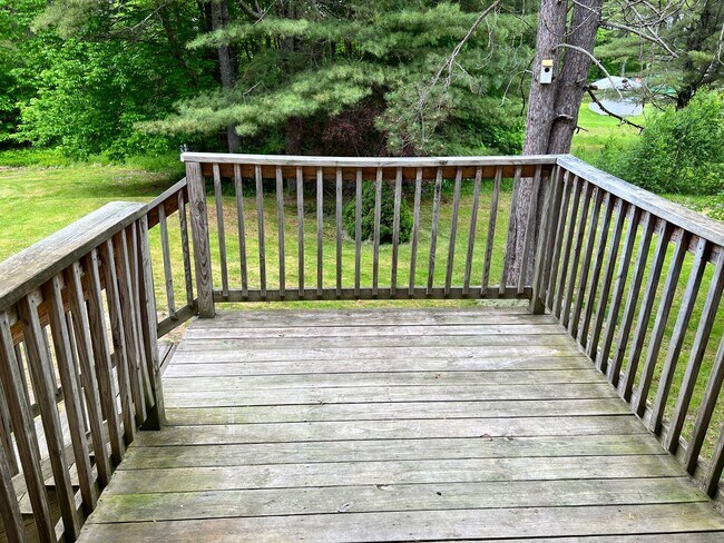 Building Photo - 17 Pheasant Dr