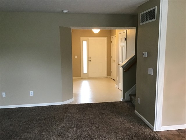 Building Photo - 5837 Columbia Cir