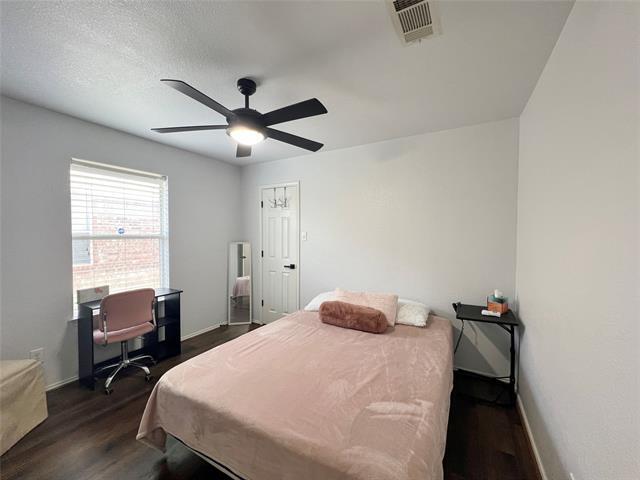 Building Photo - 717 Ridgehill Dr