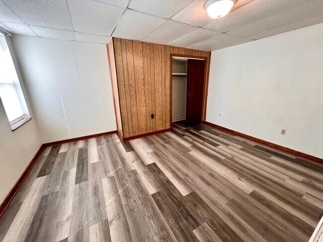Building Photo - 1509 Hatteras St