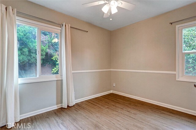 Building Photo - 5863 Alonzo Ave