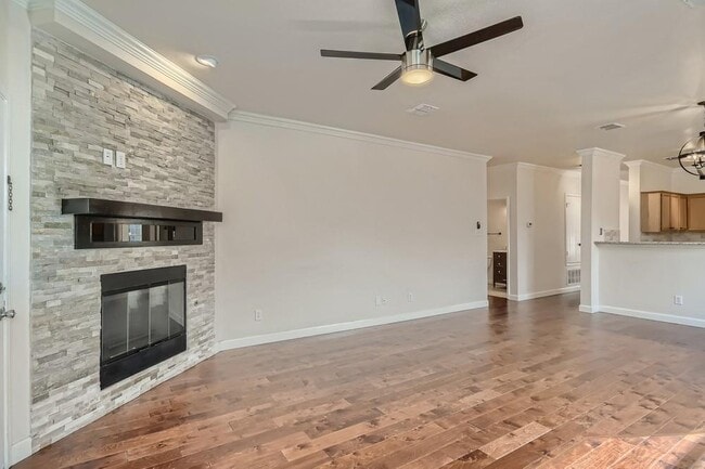 Building Photo - 8008 Serenity Way