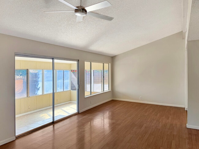 Building Photo - 43320 Texas Ave