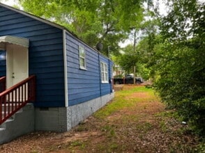 Building Photo - 511 Alford St