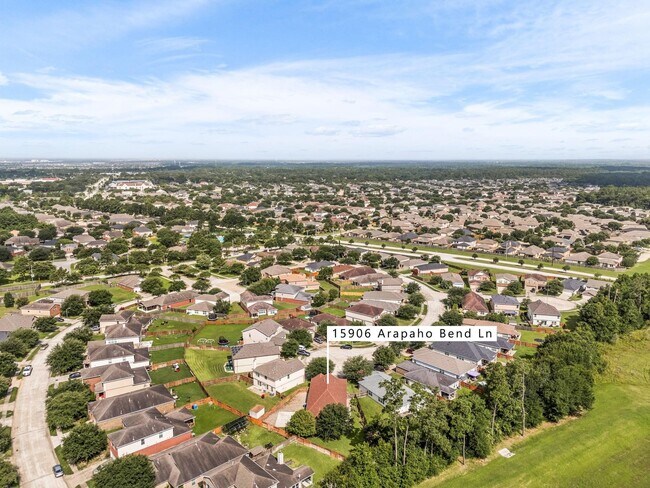 Building Photo - 15906 Arapaho Bend Ln