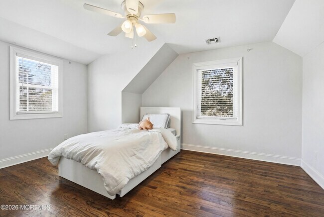 Building Photo - 19 Carole Dr