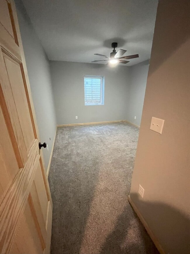 Building Photo - Newly Built 4 bedroom 3 bathroom Twinhome ...