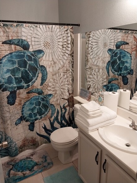 Secomd restroom - 1003 Shell Flower Rd