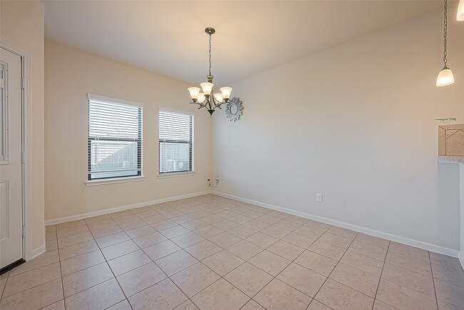 Building Photo - 6706 Honey Harvest Ln