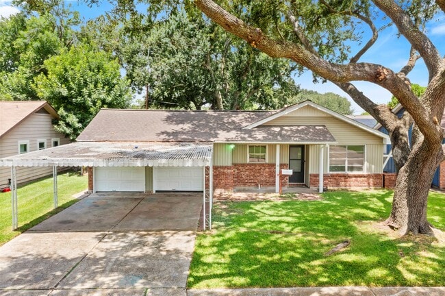 Primary Photo - 317 Ellen Dr