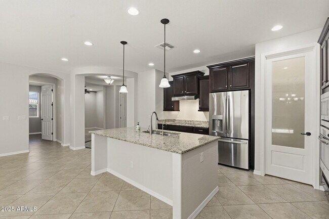 Building Photo - 233 E Glacier Dr