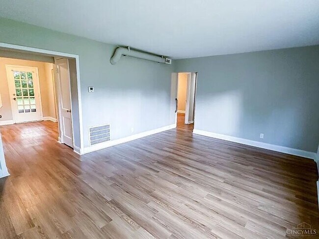 Building Photo - 1470 Antoinette Ave