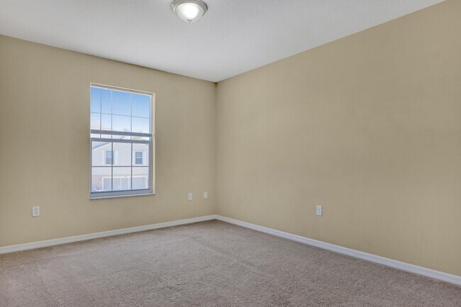 Building Photo - 480 L M Davey Ln