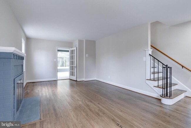 Building Photo - 3404 8th St S