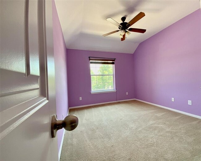 Building Photo - 303 Kati Ln
