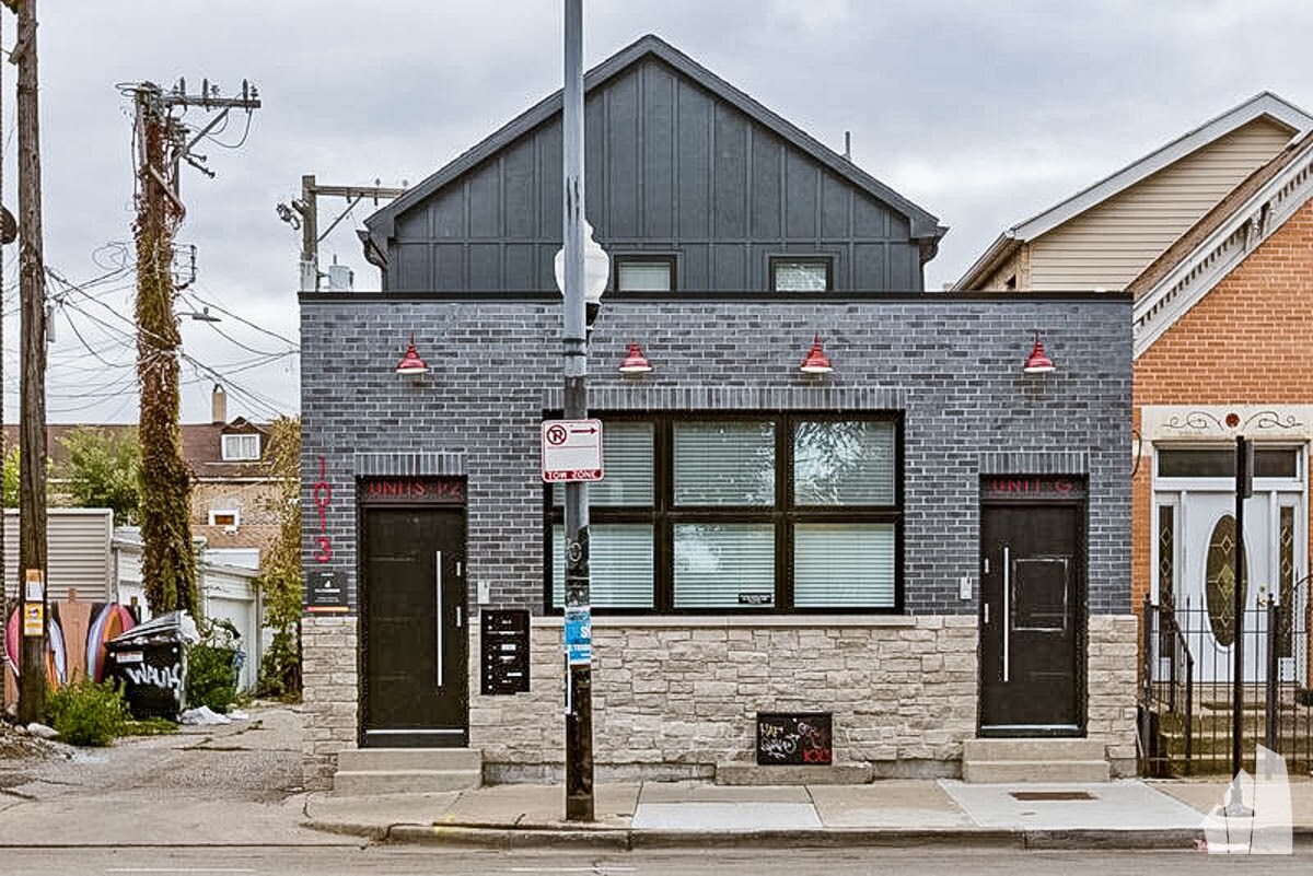 Building Photo - 1013 W 18th St