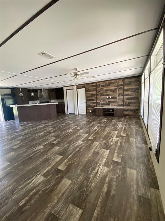 Building Photo - 304 Rd 5242