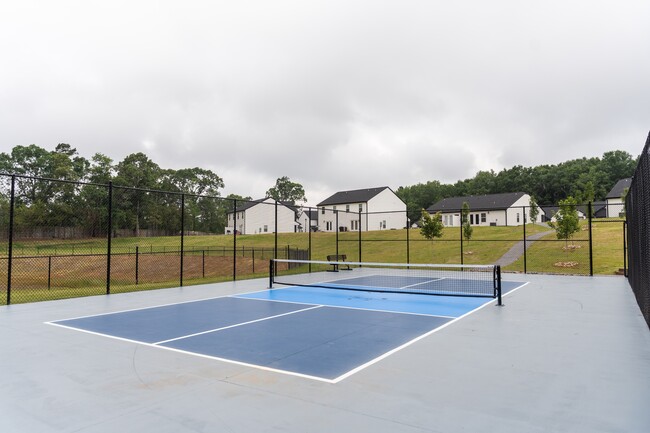 Building Photo - 4053 Cedar Fls Ln