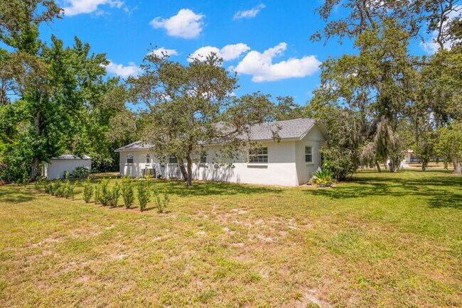 Building Photo - BEAUTIFUL Home For Rent in Lakewood Estates!