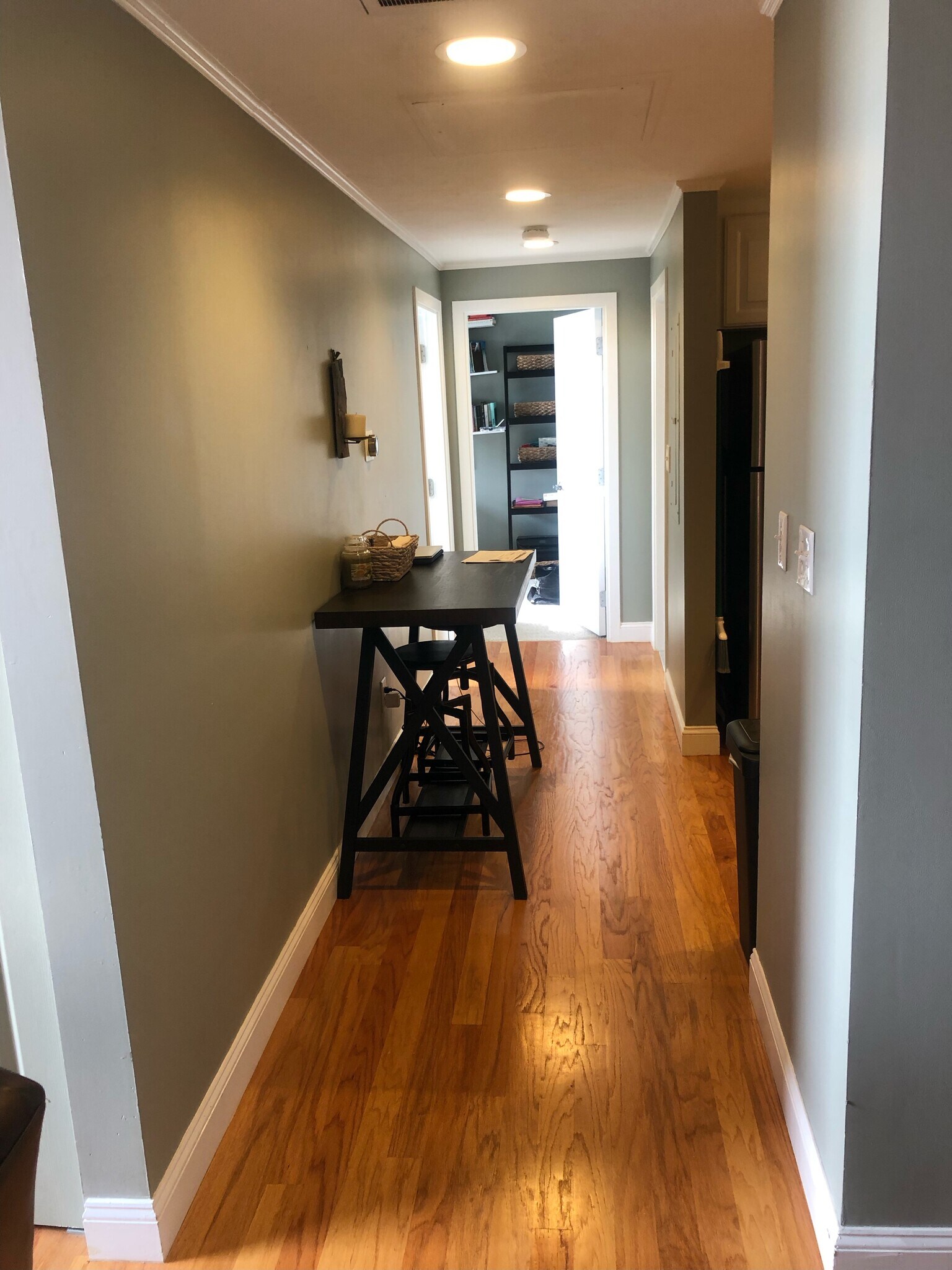 Building Photo - 54 Green St