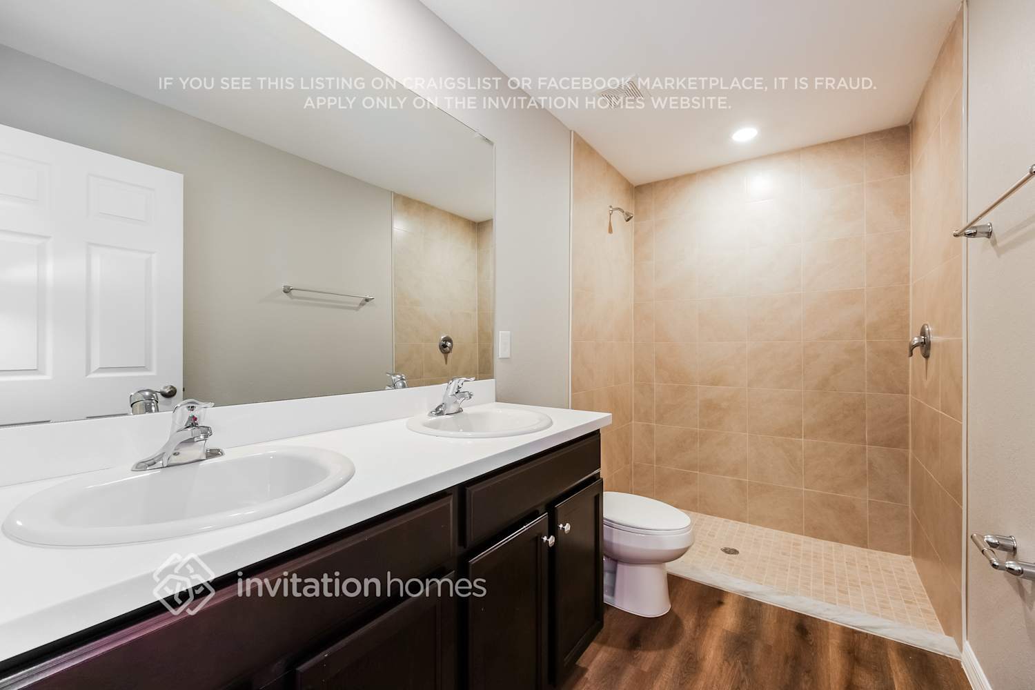 Building Photo - 402 Kostner St
