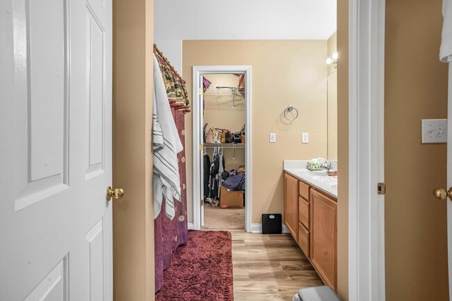 Building Photo - 4317 Saron Dr