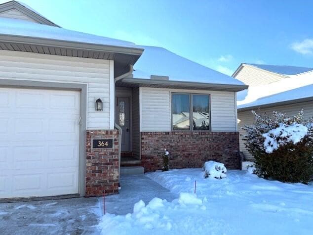 Building Photo - 364 Cottonwood Ln