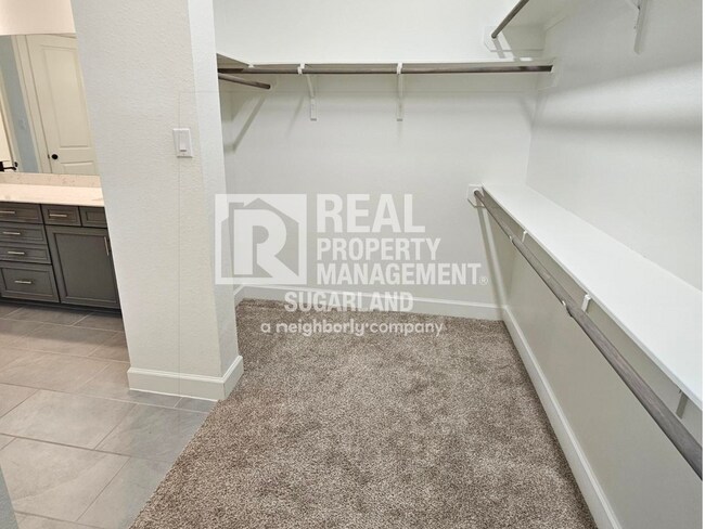 Building Photo - Move-In Ready Home in Sienna with Resort Amenities