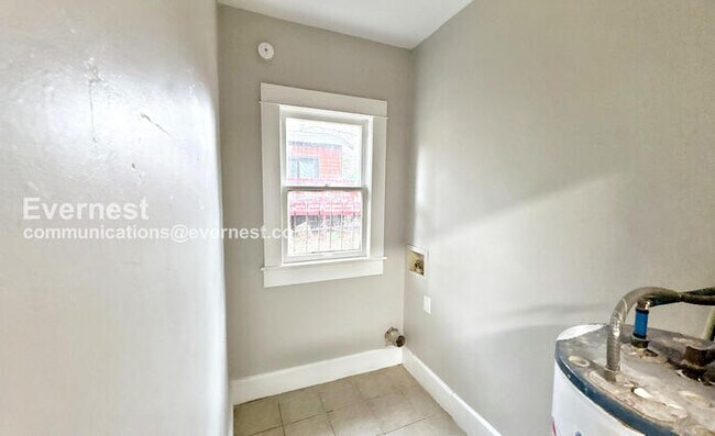 Building Photo - 1340 43rd Street Ensley