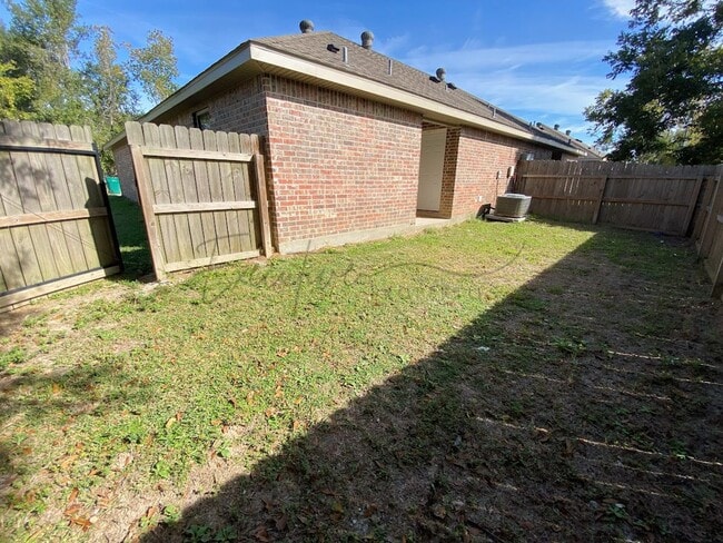 Building Photo - 191 Gilmore Rd