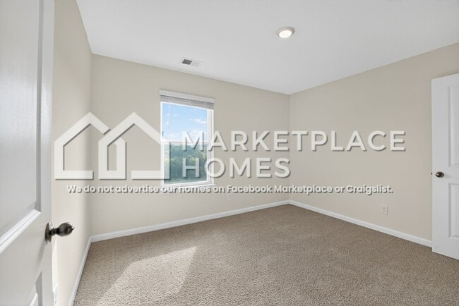 Building Photo - 1675 Pebblestone Ct