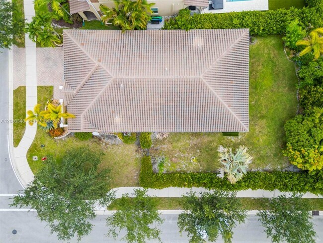 Building Photo - 8361 NW 120th Way