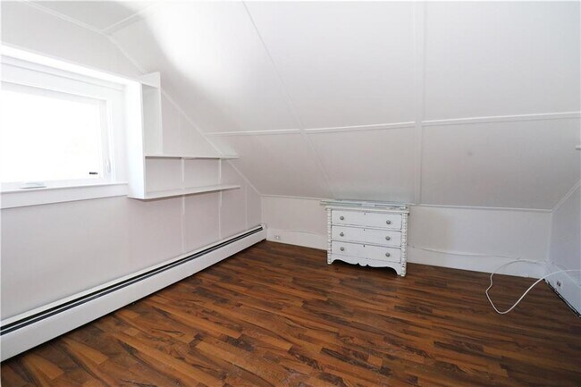 Building Photo - 65 Friendship St