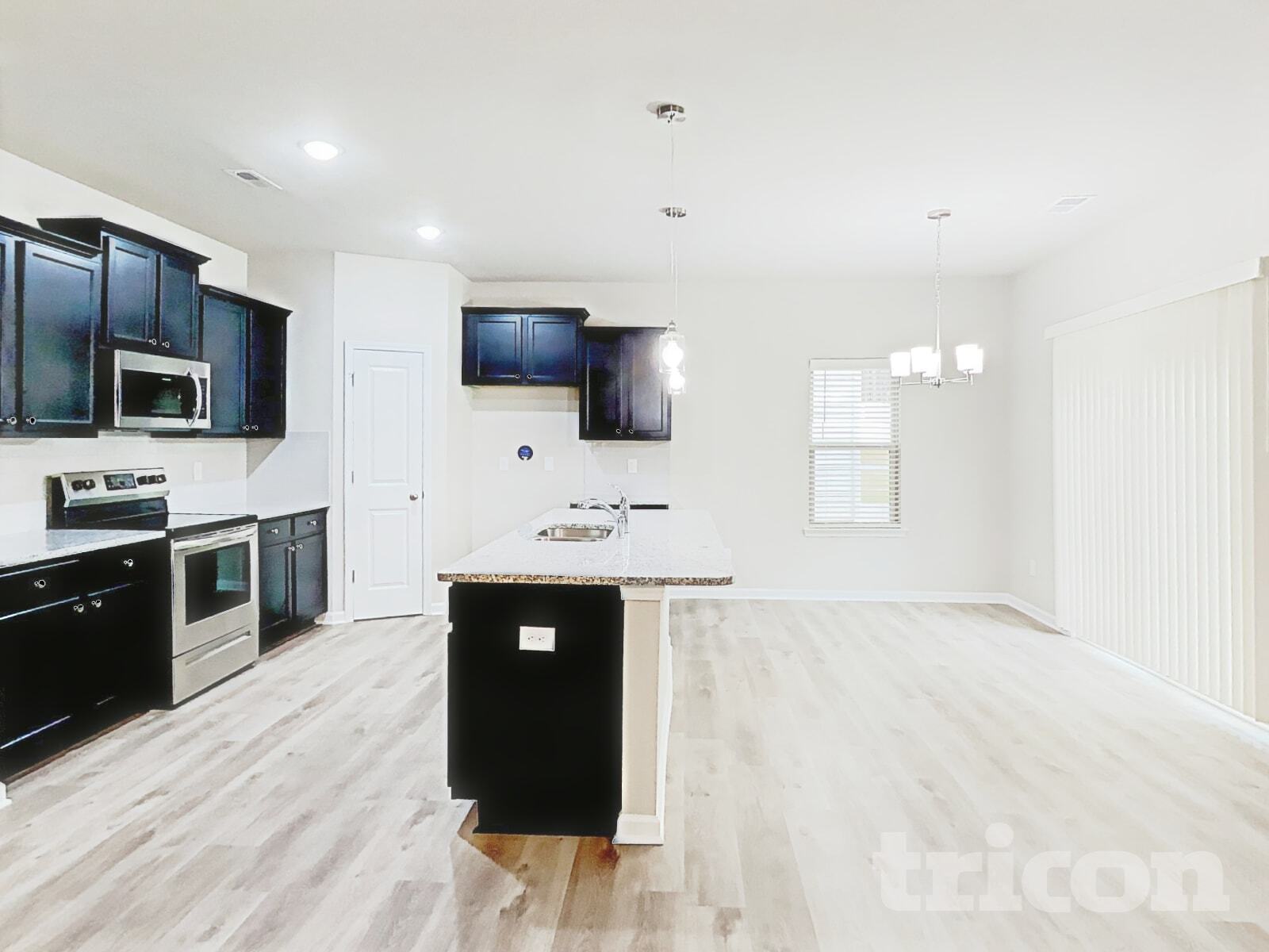 Building Photo - 139 Spring Knoll Dr