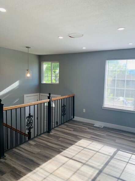 Building Photo - 7278 Urban Dr