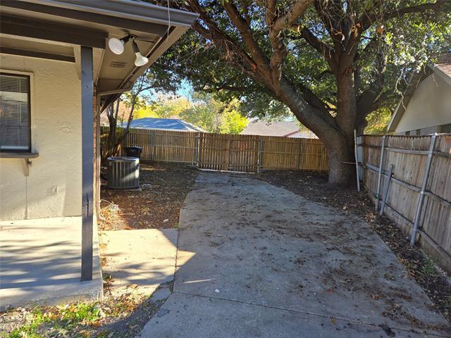 Building Photo - 6705 Spoonwood Ln