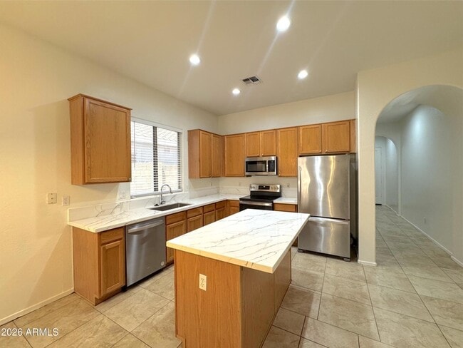 Building Photo - 3013 W Glenhaven Dr