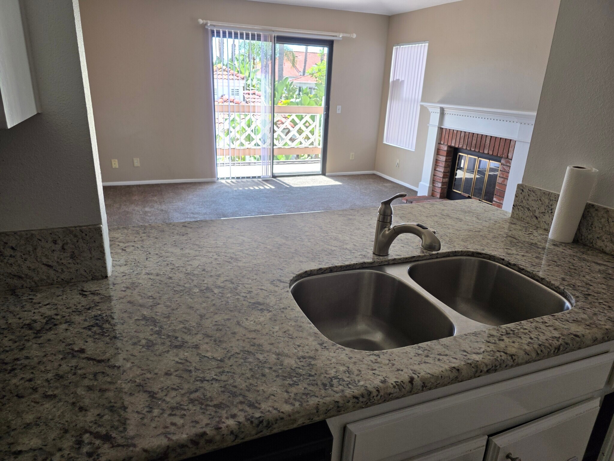 Building Photo - 9378 Twin Trails Dr