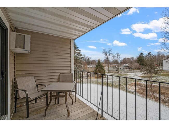 Building Photo - 4151 Boone Ave N