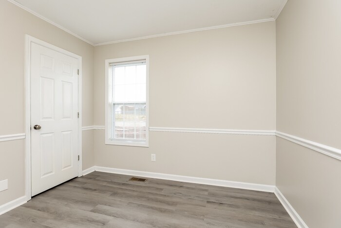 Building Photo - 829 Buckhorn Dr