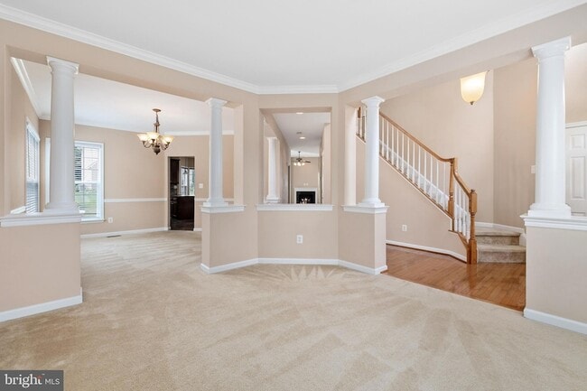 Building Photo - 9036 Woodpecker Ct