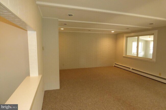 Building Photo - 5419 PA-309
