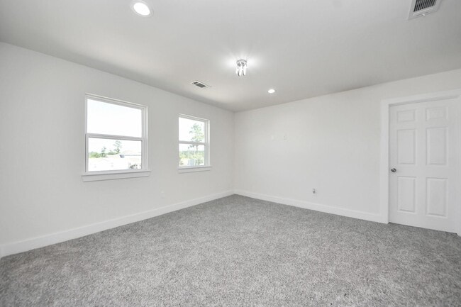 Building Photo - 1189 Rd 5100