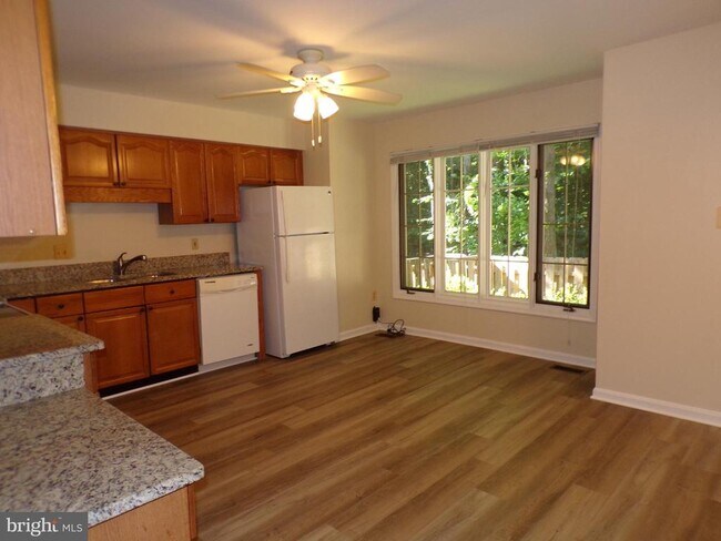 Building Photo - 8305 Ridge Crossing Ln
