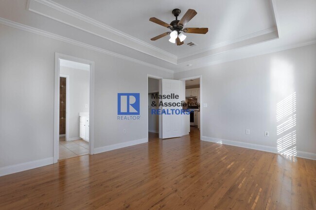 Building Photo - 105 Channing Cir