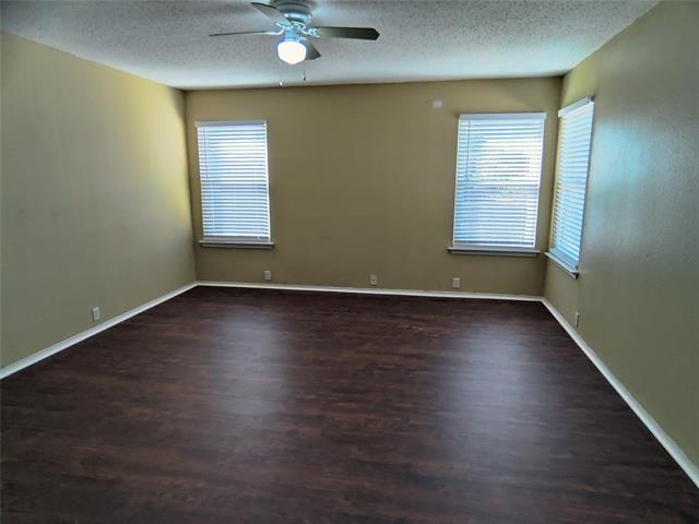 Building Photo - 1405 Anglican Dr
