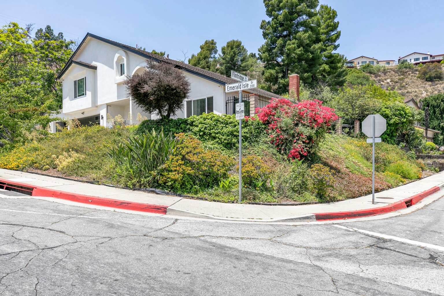 Building Photo - 3125 Emerald Isle Dr
