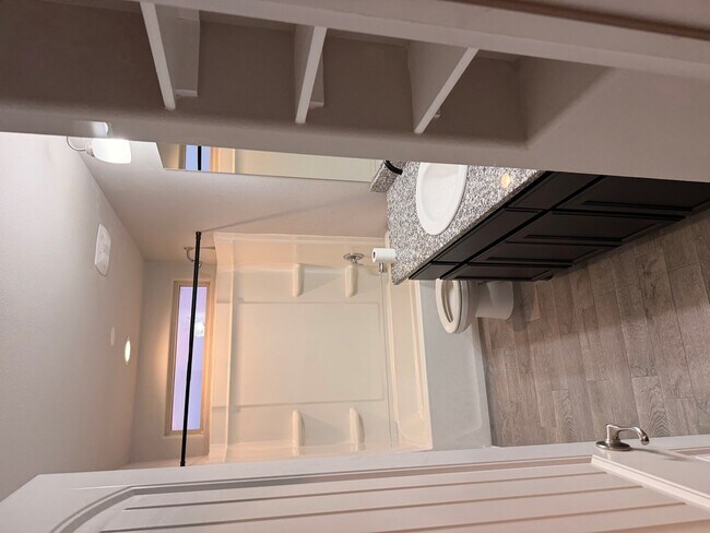 Building Photo - 7335 Horton Ranch Rd