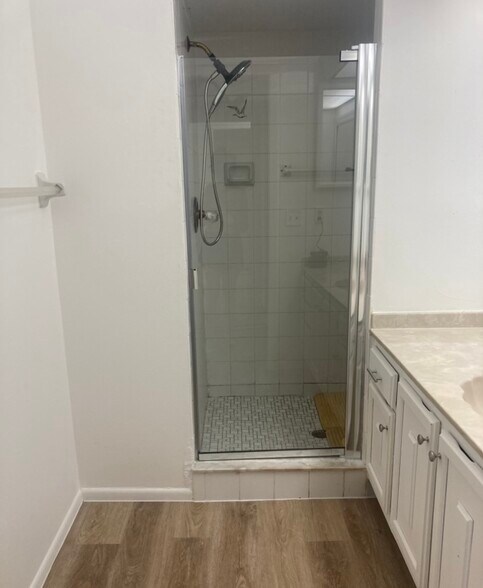 Building Photo - 11866 Quail Run Dr