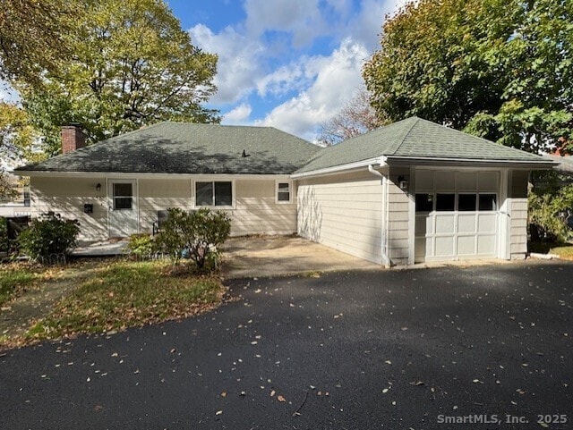 Building Photo - 422 S Main St